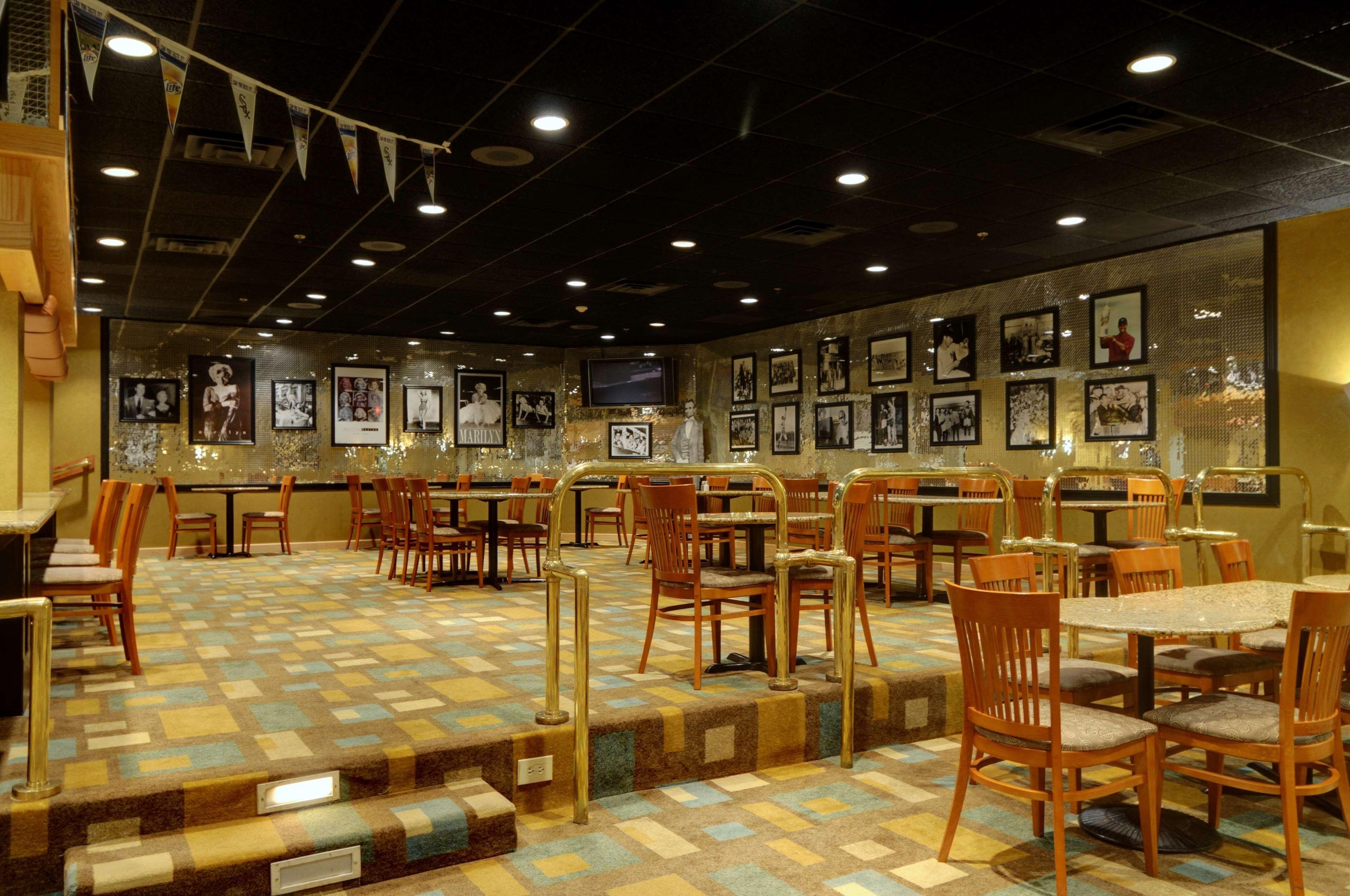 Best Western Plus Chicago Hillside Restaurant photo